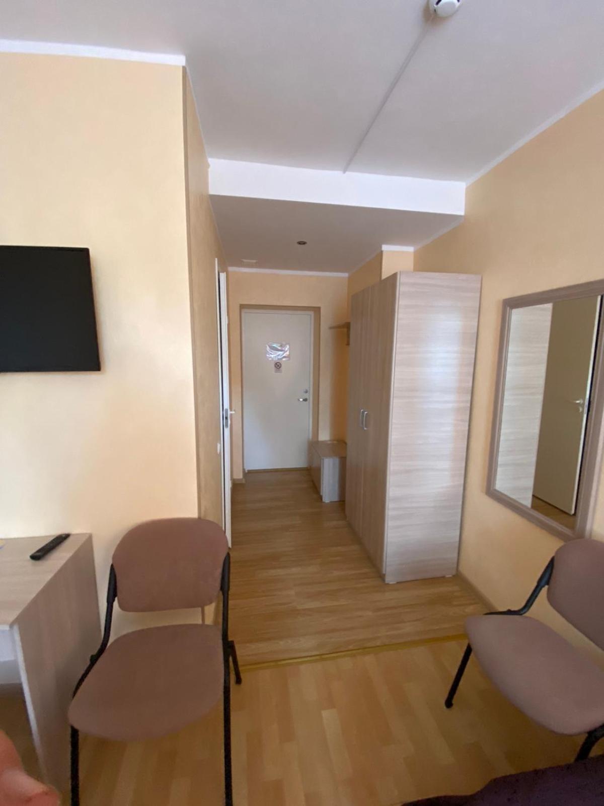 Laine Guesthouse Narva-Jõesuu Exteriör bild