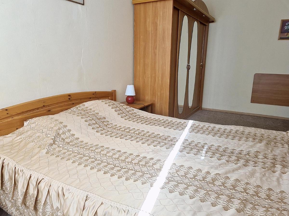 Laine Guesthouse Narva-Jõesuu Exteriör bild